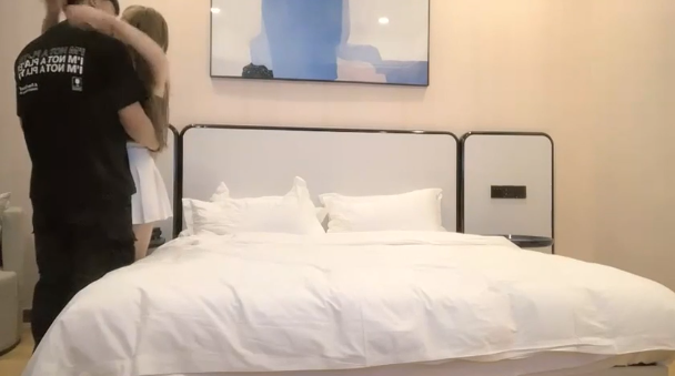 Đặt cam quay lén cảnh làm tình của em gái xinh ~ Sex Trung Quốc