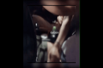 Clip sex tự quay thà bú cu trên ôtô còn hơn khác khóc trên xe đạp